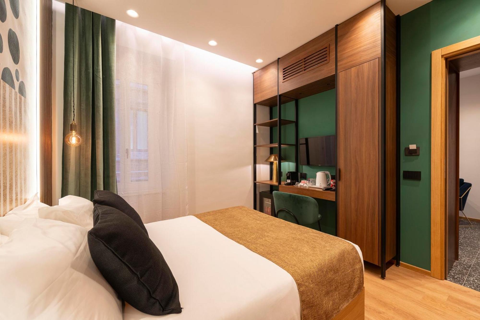 Grand Master Suite - Symphony Řím Exteriér fotografie